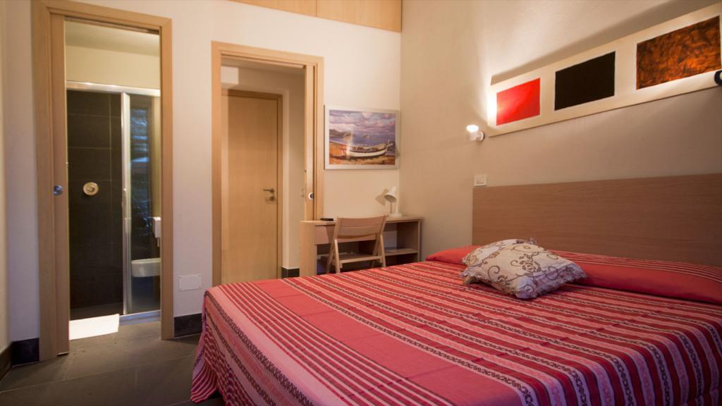 La Sella Del Diavolo Cagliari Bagian luar foto